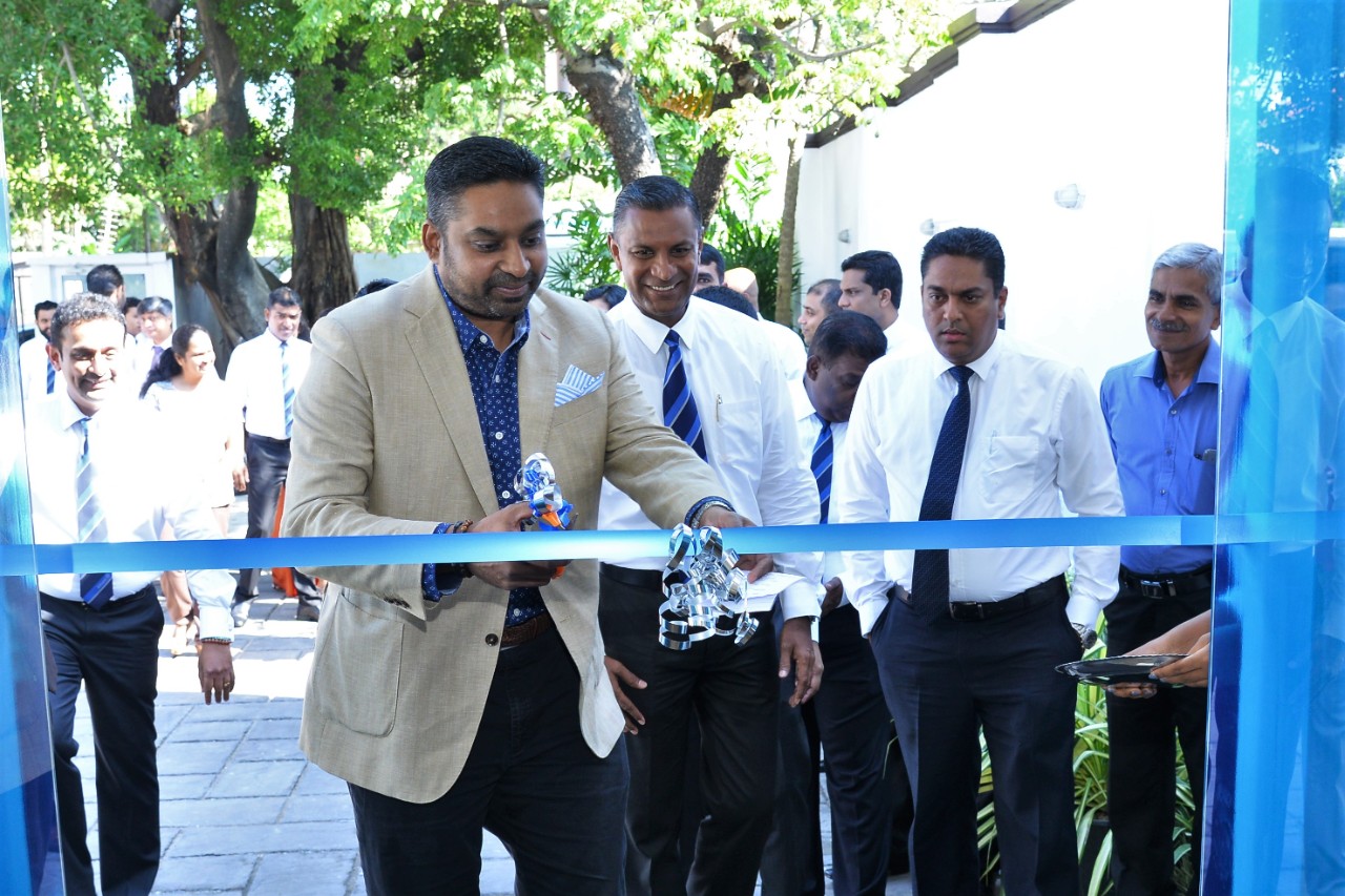 allianz-opens-new-customer-care-centre-in-borella